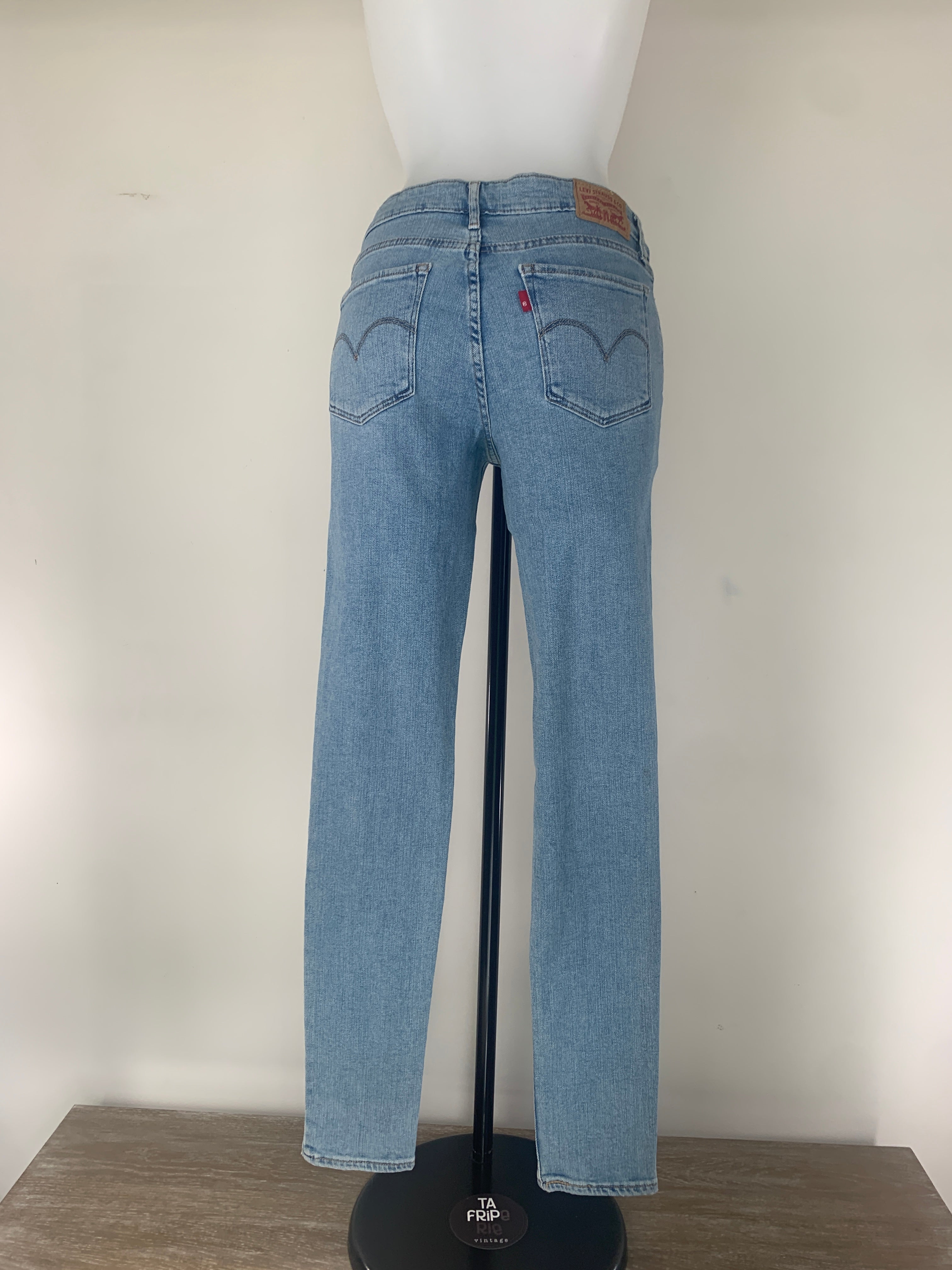 Levis 711 - taille W26L30