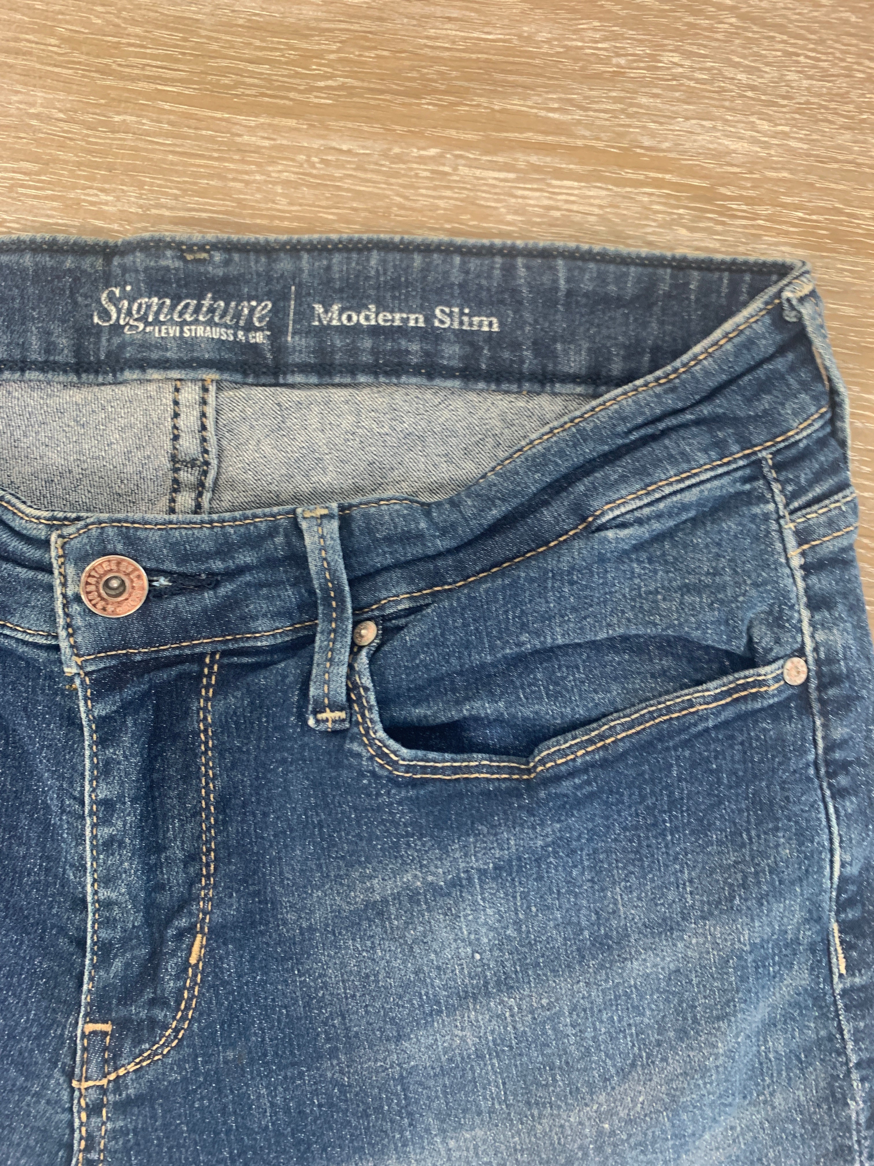 Levis signature - taille W30L34