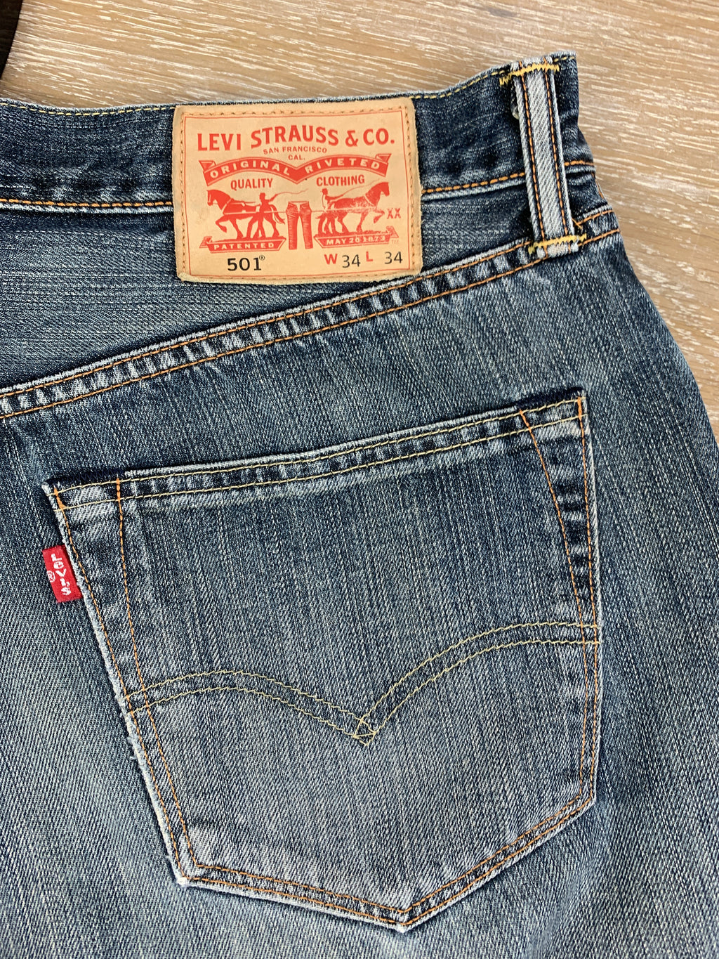 Levis 501 - taille W33L34